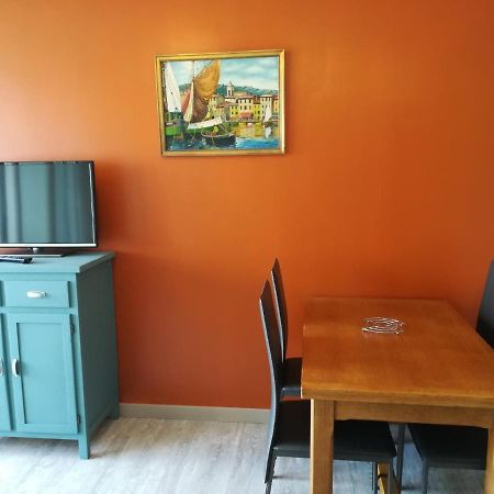 Studio Cabine Vue Port Avec Parking Prive, Piscine, Parc, Boulodrome Agde Ngoại thất bức ảnh