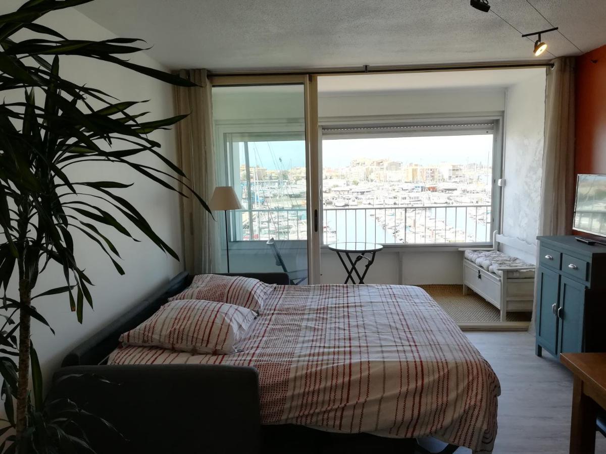Studio Cabine Vue Port Avec Parking Prive, Piscine, Parc, Boulodrome Agde Ngoại thất bức ảnh