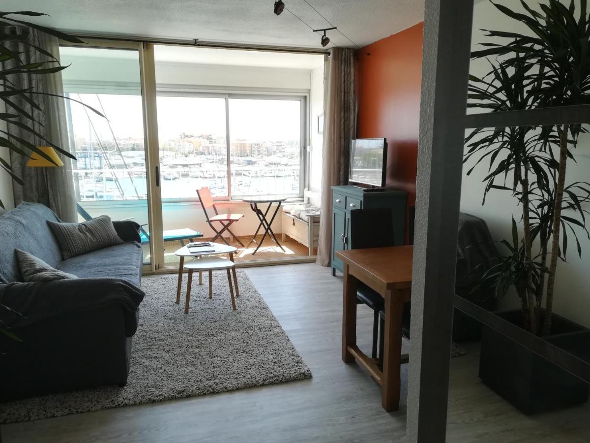 Studio Cabine Vue Port Avec Parking Prive, Piscine, Parc, Boulodrome Agde Ngoại thất bức ảnh